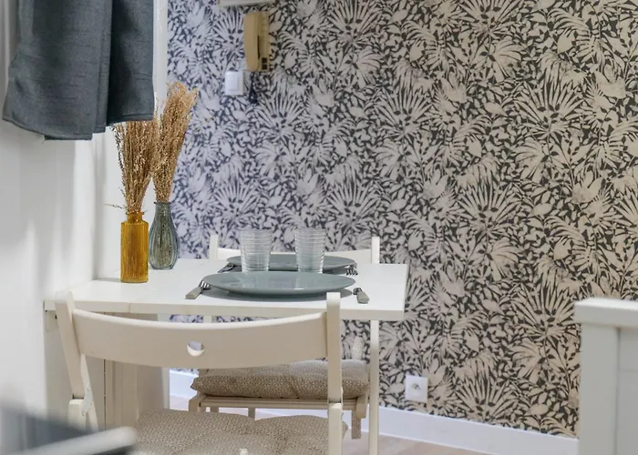 Charmante Studette - La Doutre - 2 Personnes アンジェ